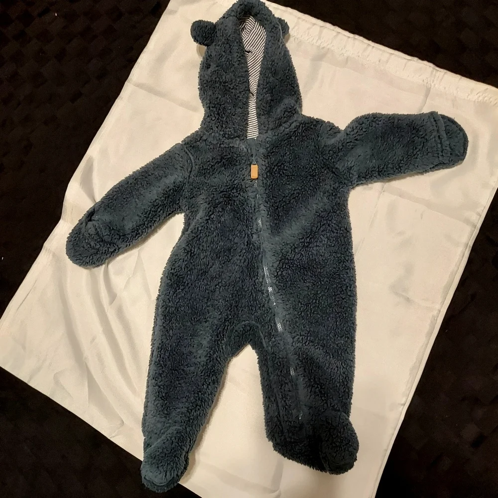 Carters Cozy Black Fleece Baby One Pc, 3‎ Months